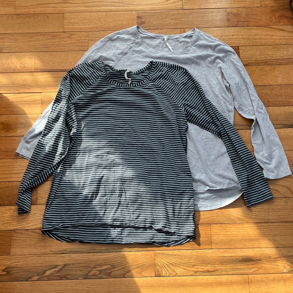 Lululemon - Bundle of 2 Women’s Love Long-Sleeve Shirts 10 (Black White Purple)